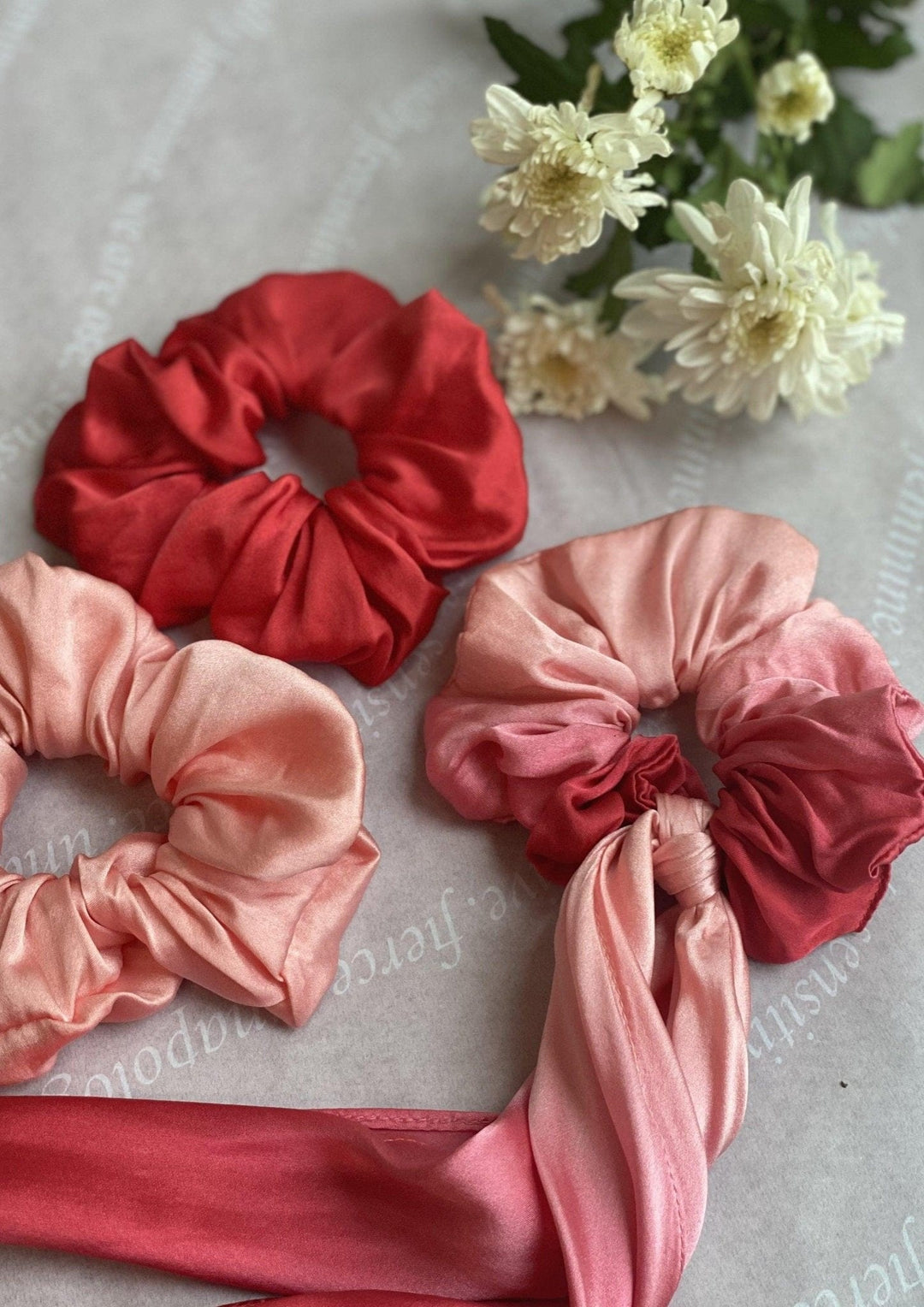 Silk Scrunchie - Osé Studios